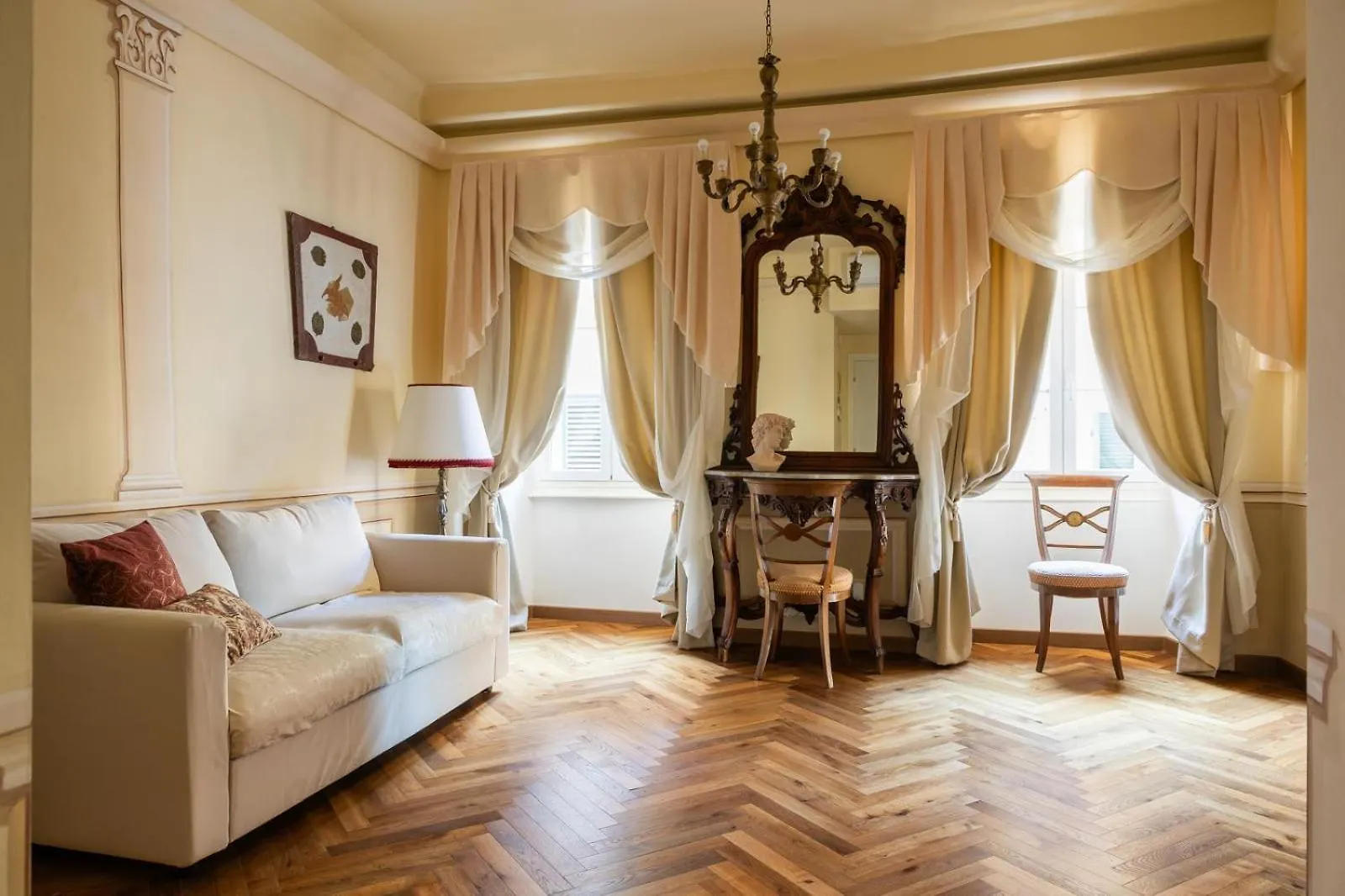 Guest house Palazzo Lari Sarzana Hotel